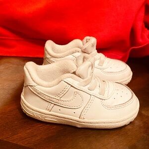 Nike Kids Cream Sneakers